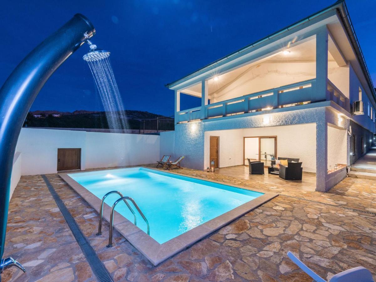 Holiday Home Velebit By Interhome Rovanjska Eksteriør billede