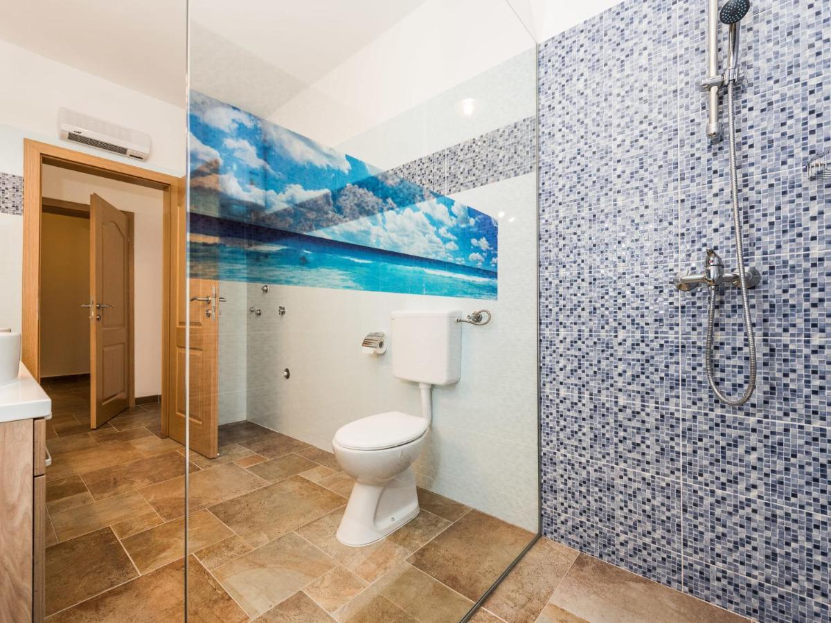 Holiday Home Velebit By Interhome Rovanjska Eksteriør billede