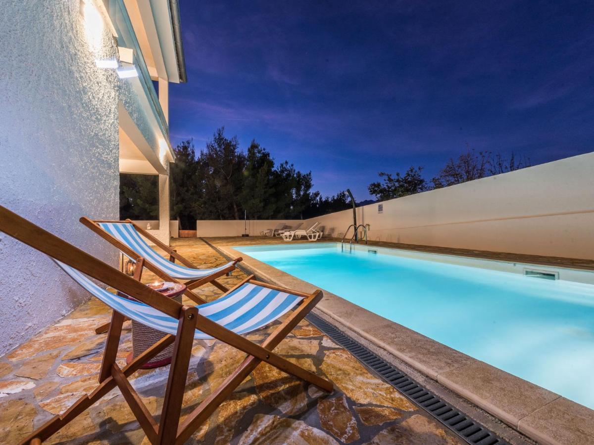 Holiday Home Velebit By Interhome Rovanjska Eksteriør billede